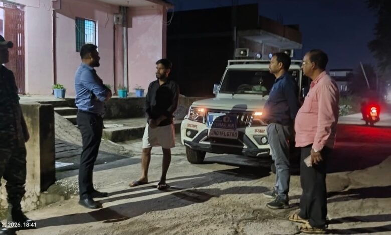 लातेहार में नगर पंचायत की टीम ने आश्रय गृह और बाल गृह का किया निरीक्षण, तीन दुकानें सील