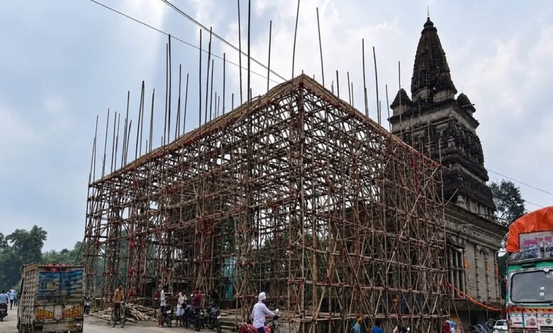 अमड़ापाड़ा में दुर्गापूजा की भव्य तैयारी, 5500 वर्गफुट में बनेगा महलनुमा पंडाल अमड़ापाड़ा में दुर्गापूजा की भव्य तैयारी, 5500 वर्गफुट में बनेगा महलनुमा पंडाल