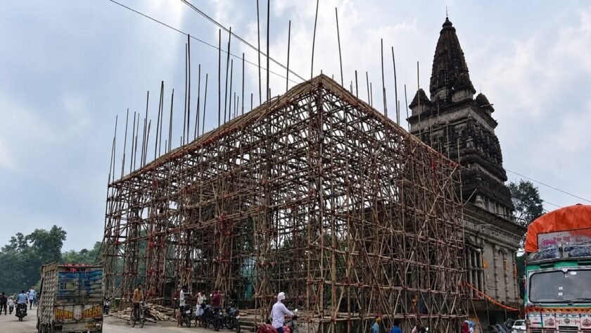 अमड़ापाड़ा में दुर्गापूजा की भव्य तैयारी, 5500 वर्गफुट में बनेगा महलनुमा पंडाल अमड़ापाड़ा में दुर्गापूजा की भव्य तैयारी, 5500 वर्गफुट में बनेगा महलनुमा पंडाल