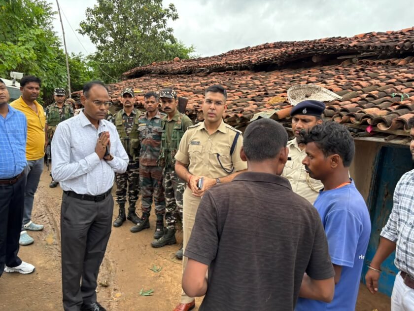कोयल नदी में करमा विसर्जन के दौरान चार की डूबने से मौत,आठ वर्षीय बच्चे की तलाश जारी कोयल नदी में करमा विसर्जन के दौरान चार की डूबने से मौत,आठ वर्षीय बच्चे की तलाश जारी