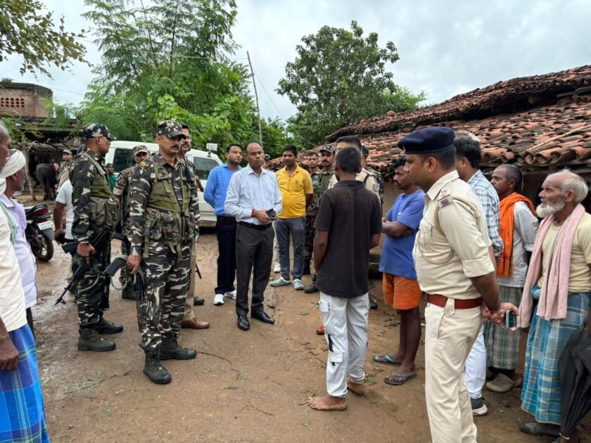 कोयल नदी में करमा विसर्जन के दौरान चार की डूबने से मौत,आठ वर्षीय बच्चे की तलाश जारी कोयल नदी में करमा विसर्जन के दौरान चार की डूबने से मौत,आठ वर्षीय बच्चे की तलाश जारी