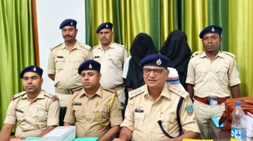 करमा पूजा में महिलाओं से गाली-गलौज और छेड़खानी के आरोप के बाद फायरिंग,दो गिरफ्तार
