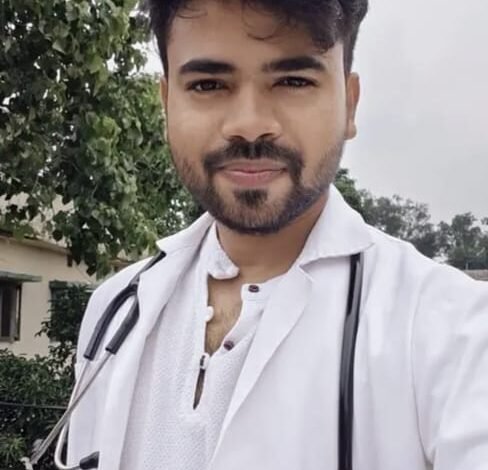 NEET-PG में लिट्टीपाड़ा के शिवम कुमार की शानदार सफलता, देशभर में 248वीं रैंक NEET-PG में लिट्टीपाड़ा के शिवम कुमार की शानदार सफलता, देशभर में 248वीं रैंक