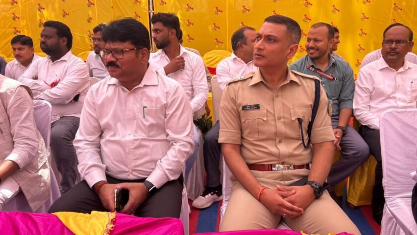 लातेहार:आधुनिक CCR भवन का उद्घाटन, सुरक्षा और प्रशासनिक समन्वय को मिलेगी नई मजबूती लातेहार:आधुनिक CCR भवन का उद्घाटन, सुरक्षा और प्रशासनिक समन्वय को मिलेगी नई मजबूती