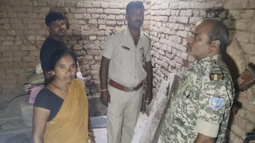 छत की टॉली (खपरैल) खोलकर घर में घुसे चोर, नकदी और सोने की बाली लेकर फरार