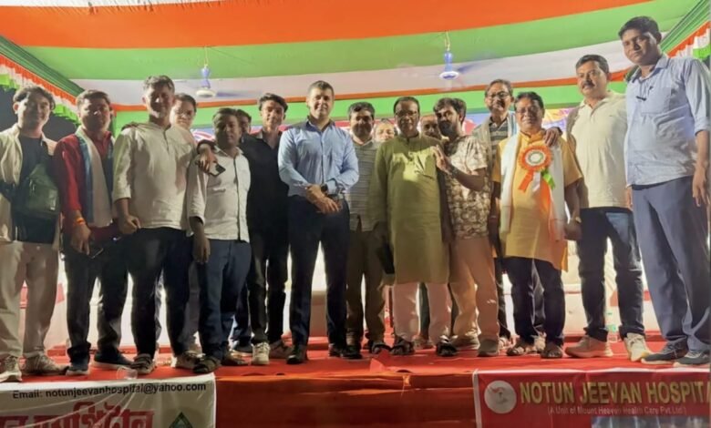 फरक्का में रोमांचक फाइनल: एक गोल से बोलपुर नवीन संघ बना चैंपियन फरक्का में रोमांचक फाइनल: एक गोल से बोलपुर नवीन संघ बना चैंपियन
