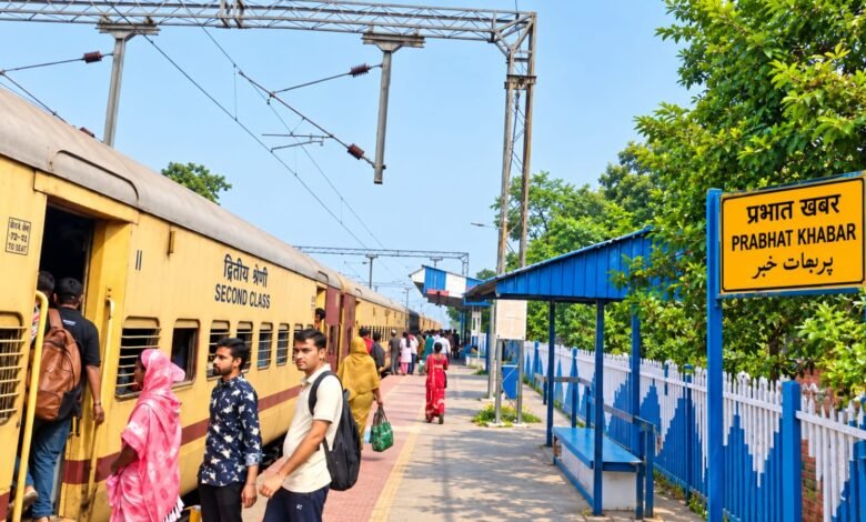 Pakud:एक सप्ताह बाद पटरी पर लौटी रफ्तार, तालझारी स्टेशन पर फिर गूंजने लगी ट्रेनों की आवाज