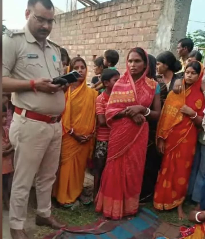 शौच के लिए निकले 18 वर्षीय युवक का शव घर के पास मिला, परिजनों ने लगाया हत्या का आरोप