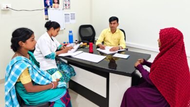 पाकुड़िया में 150 गर्भवती महिलाओं की स्वास्थ्य जांच, सुरक्षित मातृत्व पर दिया जोर पाकुड़िया में 150 गर्भवती महिलाओं की स्वास्थ्य जांच, सुरक्षित मातृत्व पर दिया जोर