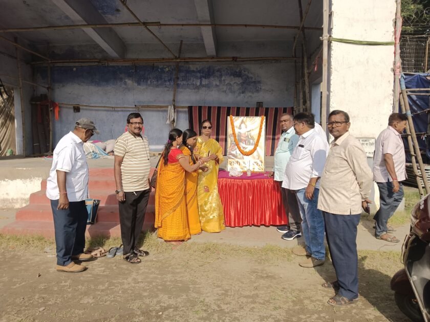 जमशेदपुर में रानी दुर्गावती जयंती मनाई गई, मनोहरपुर समारोह में शामिल होने रवाना हुआ प्रतिनिधिमंडल