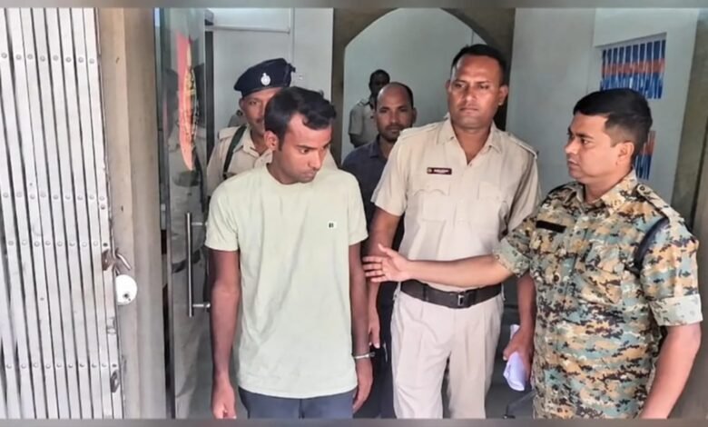 West Bengal:समशेरगंज पुलिस की कार्रवाई, फेसबुक पोस्ट में इस्तेमाल मोबाइल फोन बरामद