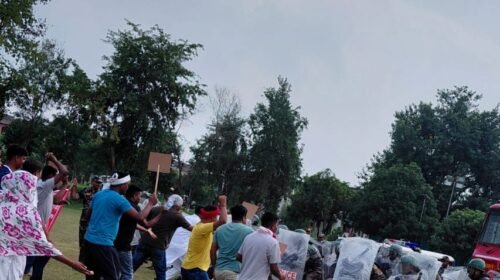लातेहार पुलिस ने दुर्गा पूजा को लेकर किया दंगा निरोधक मॉक ड्रिल