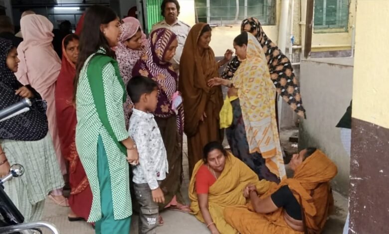 राजमहल में दो बाइकों की टक्कर, 18 वर्षीय युवक की मौत, बच्ची समेत दो घायल राजमहल में दो बाइकों की टक्कर, 18 वर्षीय युवक की मौत, बच्ची समेत दो घायल