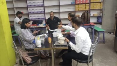 बरहरवा-बरहेट में मिठाई दुकानों और होटलों की औचक जांच, 12 खाद्य नमूने संग्रहित बरहरवा-बरहेट में मिठाई दुकानों और होटलों की औचक जांच, 12 खाद्य नमूने संग्रहित