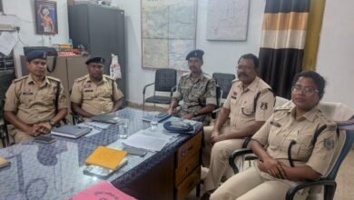 महुआडांड़ में झारखंड-छत्तीसगढ़ पुलिस की बैठक, नक्सल गतिविधियों और तस्करी पर होगी निगरानी