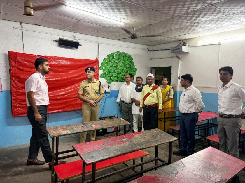 जेटेट परीक्षा की तैयारियों का डीसी-एसपी ने किया संयुक्त निरीक्षण जेटेट परीक्षा की तैयारियों का डीसी-एसपी ने किया संयुक्त निरीक्षण