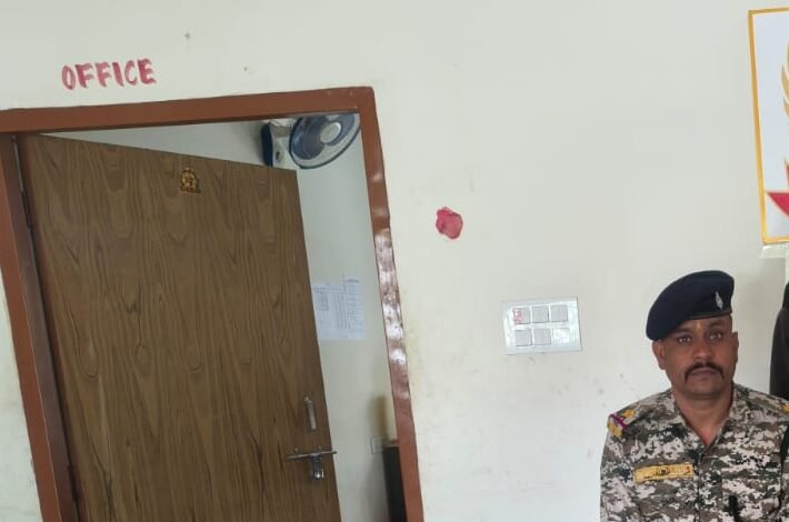 लातेहार में अवैध डोडा की खरीद-बिक्री के मामले में आरोपी गिरफ्तार, न्यायिक हिरासत में भेजा गया