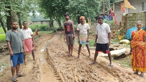 गुनिया में सड़क निर्माण की गुणवत्ता पर ग्रामीणों ने उठाए सवाल