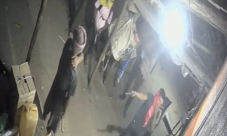 pakud news:किराना दुकान पर हथियारबंद बदमाशों का धावा, दुकानदार पर चलाई गोली