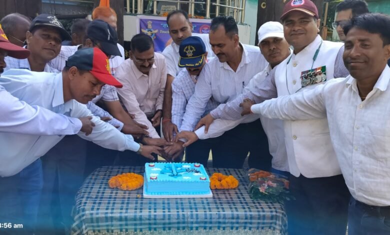 कारगिल पार्क में धूमधाम से मना 94वां भारतीय वायुसेना दिवस कारगिल पार्क में धूमधाम से मना 94वां भारतीय वायुसेना दिवस