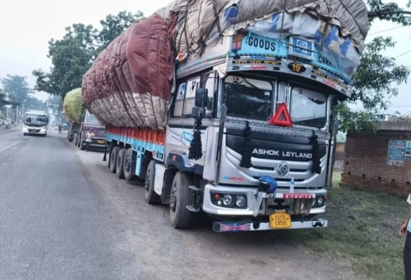 पाकुड़ में बीड़ी पत्ता लदे आठ ट्रकों पर कार्रवाई, 2.95 लाख रुपये का जुर्माना पाकुड़ में बीड़ी पत्ता लदे आठ ट्रकों पर कार्रवाई, 2.95 लाख रुपये का जुर्माना