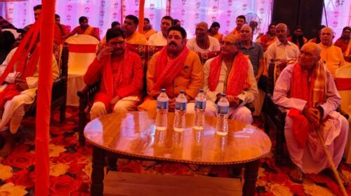 बिशुनपुर में 43वें दुर्गा पूजा अधिवेशन का शुभारंभ, रामचरितमानस पाठ और प्रवचन कथा शुरू