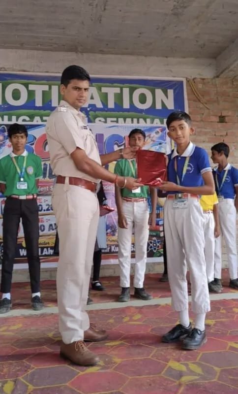 कोटालपोखर टैलेंट सर्च स्कूल में साइंस एग्जीबिशन और परीक्षा परिणाम घोषित कोटालपोखर टैलेंट सर्च स्कूल में साइंस एग्जीबिशन और परीक्षा परिणाम घोषित