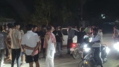 साहिबगंज में सड़क हादसों का कहर, केसरो मोड़ पर हाइवा की चपेट में आने से तीन की मौत साहिबगंज में सड़क हादसों का कहर, केसरो मोड़ पर हाइवा की चपेट में आने से तीन की मौत