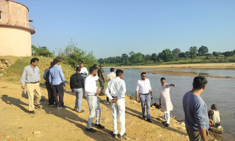 छठ घाटों का नगर पंचायत अध्यक्ष, उपाध्यक्ष और कार्यपालक पदाधिकारी ने किया निरीक्षण