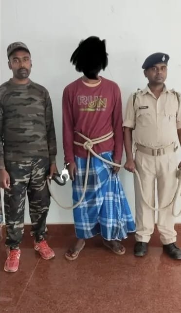 पाकुड़ के महेशपुर में बाइक चोरी का खुलासा,आरोपी गिरफ्तार पाकुड़ के महेशपुर में बाइक चोरी का खुलासा,आरोपी गिरफ्तार