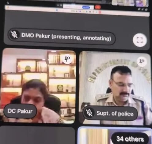 पाकुड़ में अवैध खनन और खनिज परिवहन पर सख्ती,चेकपोस्ट के सीसीटीवी की होगी नियमित निगरानी पाकुड़ में अवैध खनन और खनिज परिवहन पर सख्ती,चेकपोस्ट के सीसीटीवी की होगी नियमित निगरानी