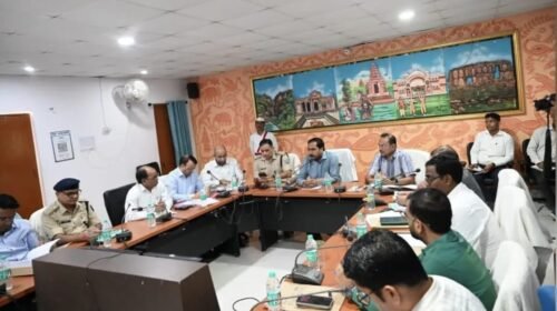 भूमि संबंधी मामलों में देरी बर्दाश्त नहीं, हर 15 दिन में होगी समीक्षा:डीसी