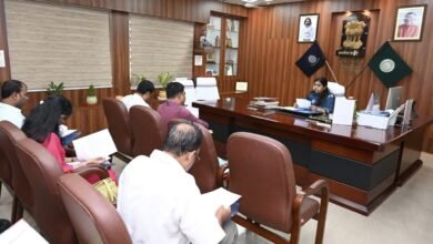 पाकुड़ में 15 दिसंबर से धान अधिप्राप्ति, किसानों को सीधे खाते में भुगतान पाकुड़ में 15 दिसंबर से धान अधिप्राप्ति, किसानों को सीधे खाते में भुगतान