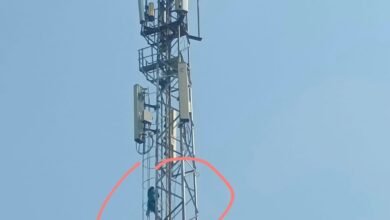 पलामू में प्रेमी से शादी की जिद में मोबाइल टावर पर चढ़ी नाबालिग छात्रा